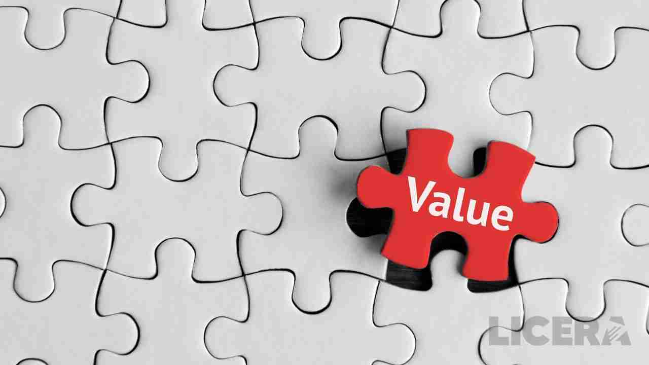 broker marketing strategy